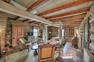 Events and Concierge, 6BR Heated Pool Near Wineries - Hume - 1