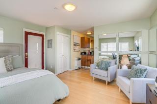Modern Santa Cruz Studio Near Beach and Hot Tub - Santa Cruz - 2