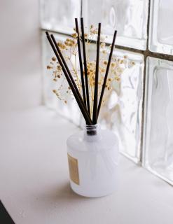 Chicago Chic, Cozy 1BR with Stylish Workspace - Chicago - 0