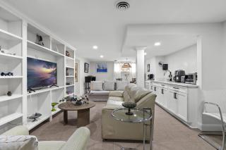Capital Getaway Near DC and Hiking - Springfield - 7