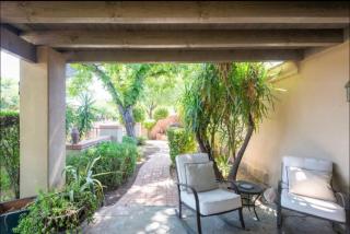 Desert Oasis, 5BR Home with Pool and Firepit - Phoenix - 1