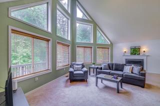 3BR Family Home w Yard 5 Mi to Wineries - Linden - 0