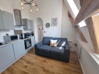 Charming Sale Flat Sleeps 4 by City SuperHost - Sale - 3
