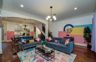 Houston Centrally Located w Backyard Pool Retreat - Houston - 3