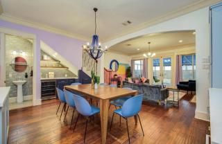 Houston Centrally Located w Backyard Pool Retreat - Houston - 2