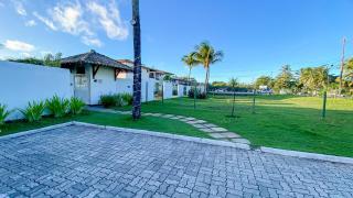 Aptos em condominio frente mar na praia de Taperapuã, atravessou a rua está na praia, aptos com 2 quartos com ar condicionado, internet privativa 300MBPS, 1 vaga de garagem, acomodam até 6 pessoas - 5
