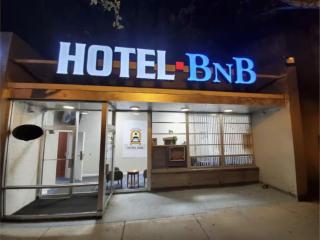 Budget-Friendly Stay and Free Coffee Downtown - Chicago - 9