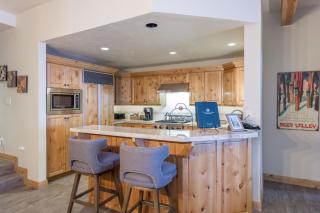 Trail's End Lodge at Deer Valley Resort - Two Bedroom Residence with Spa #404 condo - Park City - 1