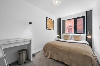 New Listing Wilmslow Retreat Sleeps 4 - Manchester - 9