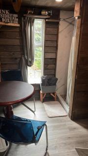 Rustic Guesthouse - Sayward - 9