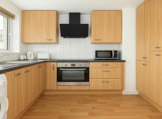 2 Bed Balcony Flat Chelsea Harbour - Londra - 6
