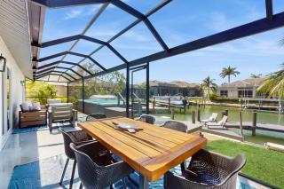 Swim Spa + Dock! Boater's Retreat on Marco Island - 8