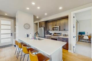 Modern Mountain View - 3