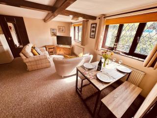 Traditional 2 bed Cottage close to the River Thurne - Potter Heigham - 0
