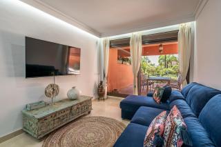 Precioso apartamento de planta baja en Las Salinas, Estepona - Estepona - 9