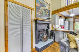 Hike, Swim and Fish Lakefront Cabin in Roach! - Roach - 5