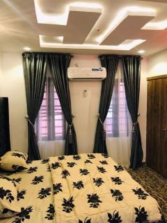 AM Apartments - Ibadan - 6