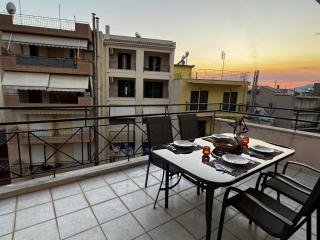 XXL suite for 8 city center - Igoumenitsa - 8