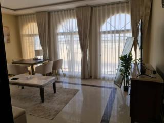 شقة عرفتين ومجلس اطلاله على بحر العزيزيهTwo-room apartment overlooking the Al-Aziziyah Sea يتوفر كذلك 3 غرف بزياده 150 ريال - Khobar - 0