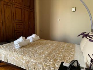 XXL suite for 8 city center - Igoumenitsa - 3