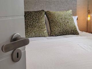 Wavescape Stylish Beach Getaway - Muizenberg - 9