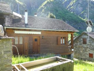 Chalet Rustico Fortuna by Interhome - Madra - 0