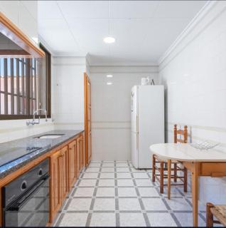Stunning Home, Private Pool, WiFi, 3BR - Barraca de Aguas Vivas - 2