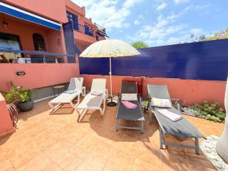 Beach and golf 4 Bedroom Holiday Home - Maspalomas - 8