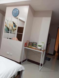 Queen V Staycation Tower D - Manila - 8
