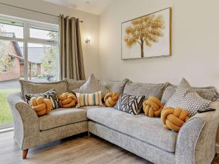 2 Bed in Gower 91726 - - 6