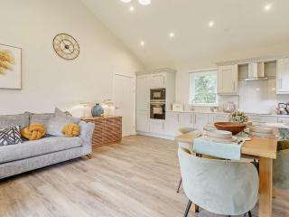2 Bed in Gower 91726 - - 2