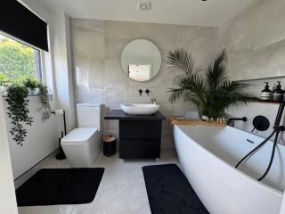 Modern Luxury Home with Spacious Garden close to Warner Bros Studio - Abbots Langley - 7