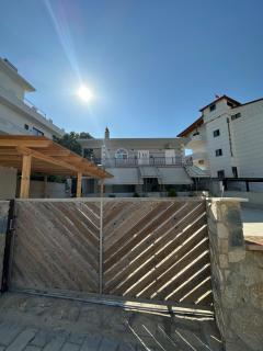 Vila Henri - Ksamil - 0
