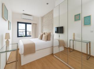 1 Bed Apartment in Ravenscourt Park - London - 9