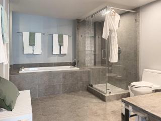 MVR - Magnificent Bay & River Views SPA Balcony - 1