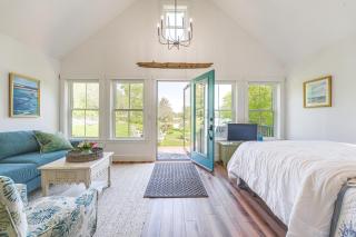 Oceanfront Studio with Private Dock in Harpswell! - Dyer Cove - 2