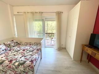 THE Estoril Studio - 9