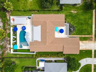 Hey Sunshine - Hosted By Skyrun Anna Maria - 2