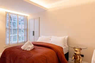 Luxury Penthouse in Cardiff City Centre Sleeps 14 - Cardiff - 3