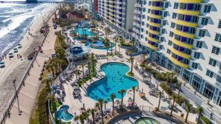 Stunning 2BR condo with Private Oceanfront Balcony at The Wyndham Ocean Walk Resort - Daytona Beach - 7
