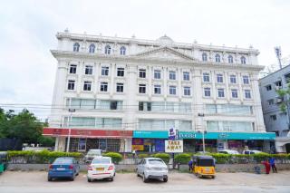 Hotel Shubham Palace - Surūrnagar - 0