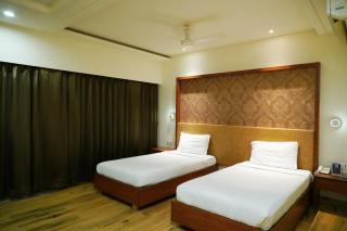 Hotel Shubham Palace - Surūrnagar - 2