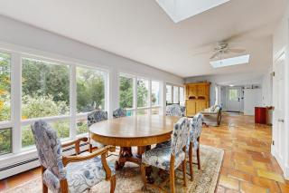 Seabreeze Manor - Camden - 2