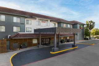 Courtyard by Marriott Houston Rice University - Houston - 8