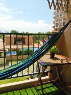 Homey Apartment with Olympic-sized pools - 9