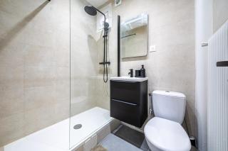 Studio Banlieue Parisienne Issy-les-Moulineaux-III - 2