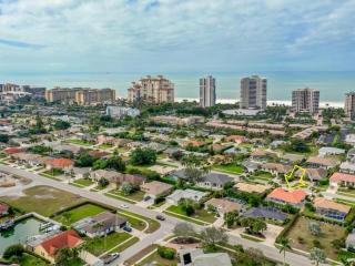 3 Bed Home Steps to the Beach I Heated Pool - Marco Island - 9