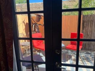 Two Bedroom Rock Star Fantasy Apartment - Bisbee - 4
