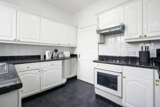 Elegant 2-Bedroom Apartment 23GCM - Londra - 3