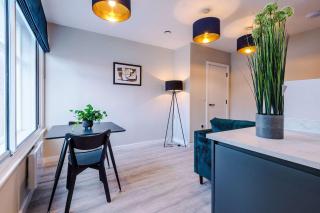 Elysée Suites - Modern 1 Bed Flat in Southport - 7